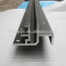 Profilés en aluminium recouverts de noir